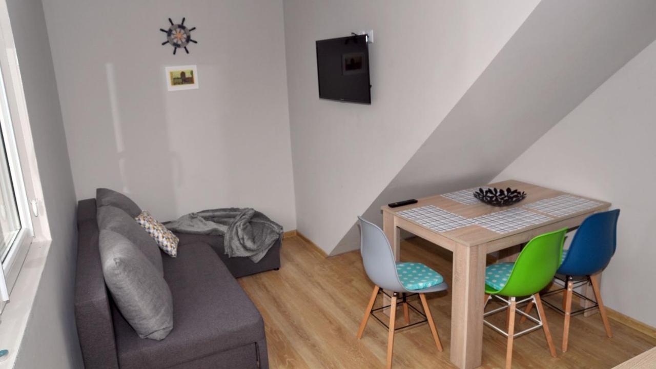 Apartamenty Ster ダルウフコ エクステリア 写真