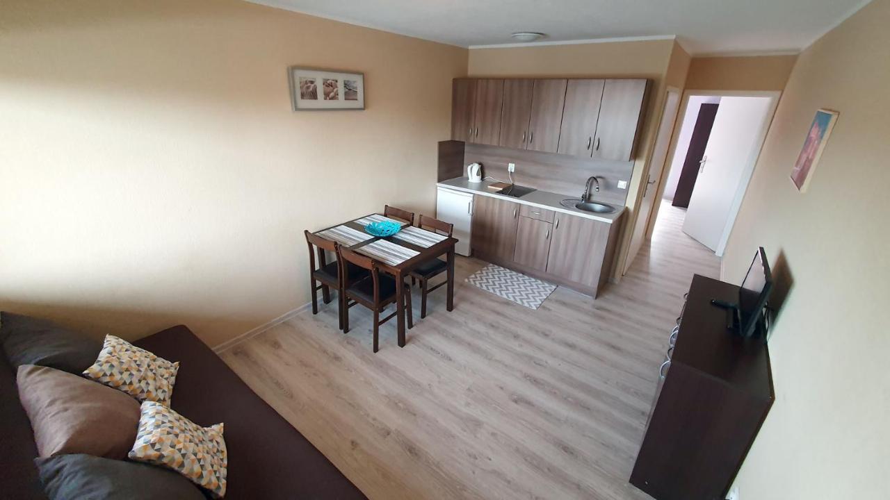 Apartamenty Ster ダルウフコ エクステリア 写真