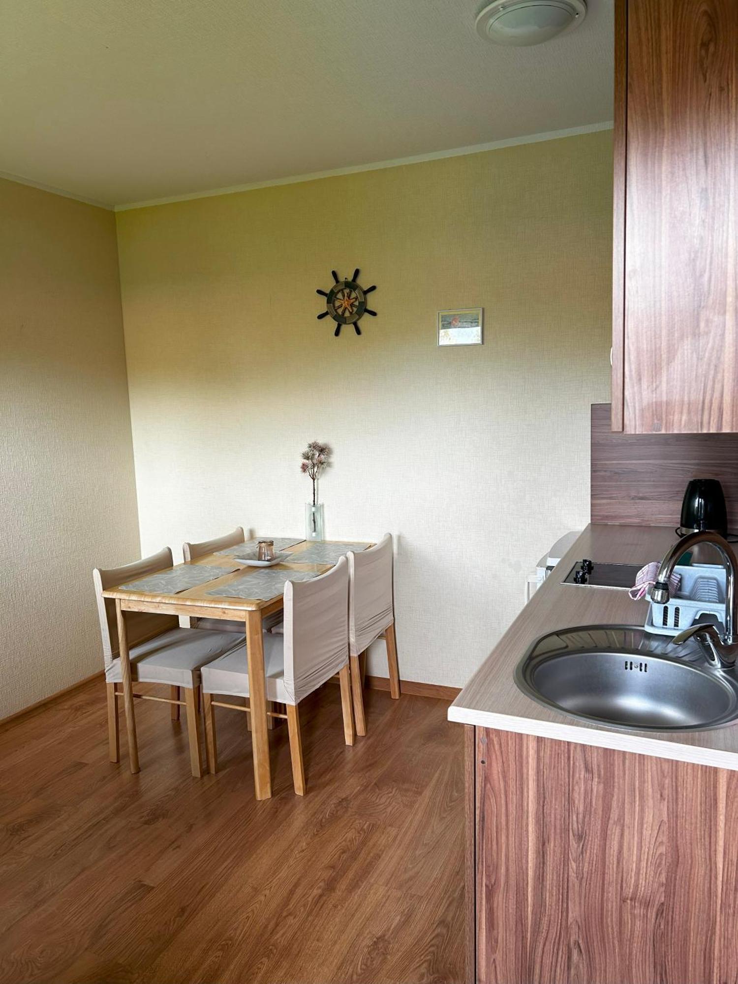 Apartamenty Ster ダルウフコ エクステリア 写真